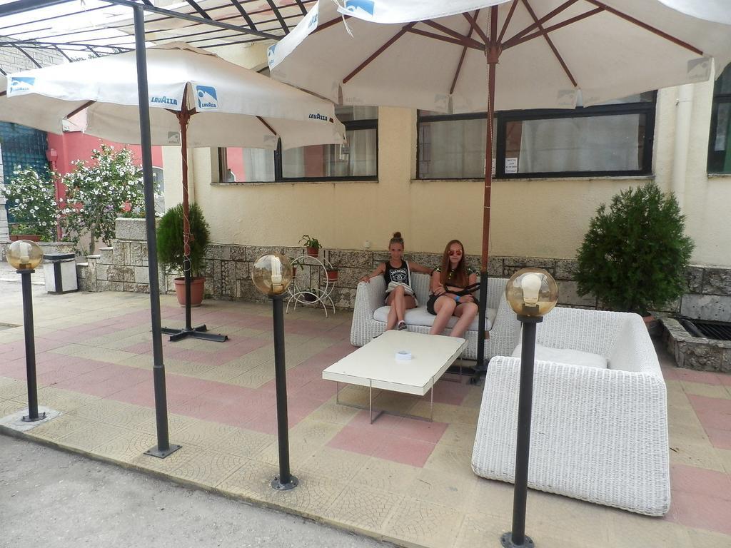 Olimpia Supersnab Hotel Balçık Dış mekan fotoğraf